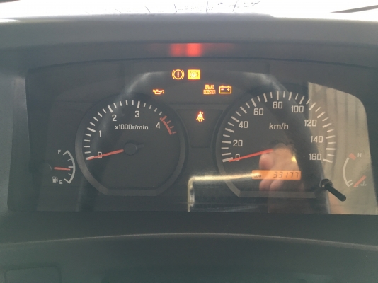 ขายISUZU.4ล้อกลาง NLR130 เเรง Euro3 รถห้าง สีขาว.ปี2556(2013)วิ่ง33,000กิโลความยาว3.20เมตรสภาพสวยๆราคา690,000บาทจัดไฟแนนซ์ได้ทั่วโลกสามารถจดทะเบียนป้ายเล็กไม่ติดเวลาได้ดูรถได้ที่เต็นท์รถ JJ.AUTOCAR 2 หลังวัดจันทรารามติดถนนเพชรเกษมก.ม.ที่68.5 ฝั่งขาเข้านคร