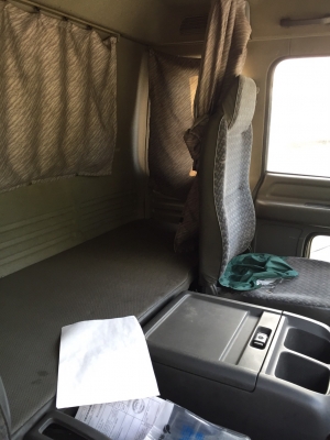 ISUZU FRR35 เครื่อง6HL1 205แรงม้า เครื่องธรรมดา เป็นรถหัวแชทซีนะค่ะไม่มีตู้