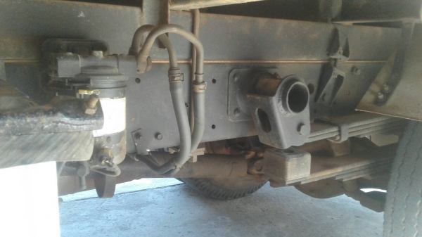 รถอีซุซุ 6 ล้อ ( ไม่ดั้ม ) 100 แรงม้า. ปี 46.  ( รถวิ่ง 27x,xxx กม. )     สนใจติดต่อ  081 - 6079515