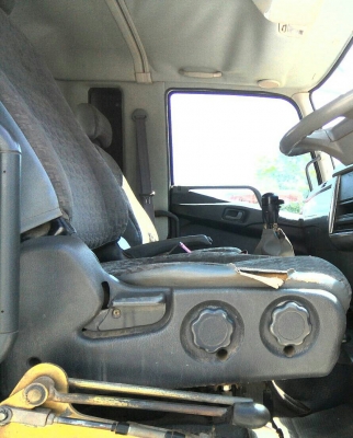 สิบล้อ มิตซู FUSO 240ยูโร3 ปี56ดั้มสามมิต^มีระบบลากจูง^สภาพดีเดิมๆสวยพร้อมใช้ เล่มทะเบียนพร้อมโอน สิบล้อ มิตซู FUSO 240ยูโร3 ปี56ดั้มสามมิต^มีระบบลากจูง^สภาพดีเดิมๆสวยพร้อมใช้ เล่มทะเบียนพร้อมโอน