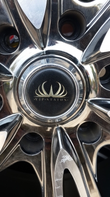 ขายแม็ก VIP STATUS ขอบ20 นิ้ว 4 วง สภาพสวยๆ ราคา ชุดละ 22000 บาท