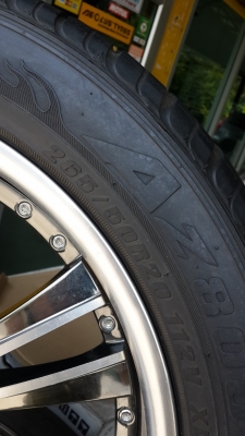 ขายแม็ก VIP STATUS ขอบ20 นิ้ว 4 วง สภาพสวยๆ ราคา ชุดละ 22000 บาท