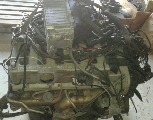 เครื่อง BENZ600-V12 ไม่มีใบ เหมาะเก็บไว้ใช้เป็นอะไหล่ครับ