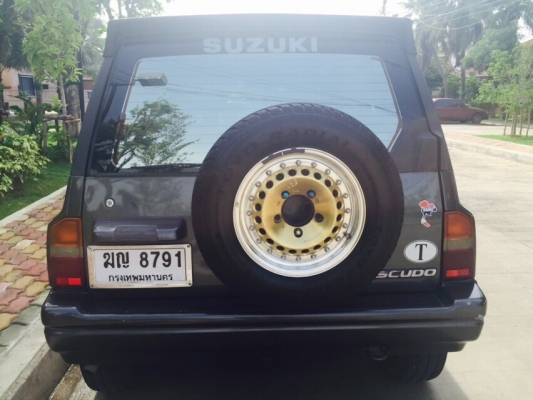 Suzuki Vitara 3 Door ตัวนำเข้า หัวฉีดเดี่ยว Suzuki Vitara 3 Door ตัวนำเข้า หัวฉีดเดี่ยว