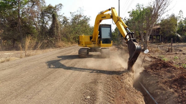 ขาย KOMATSU PC60-5