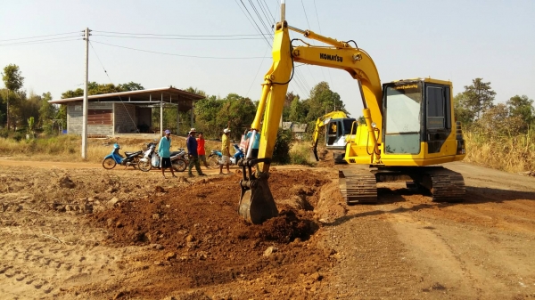 ขาย KOMATSU PC60-5