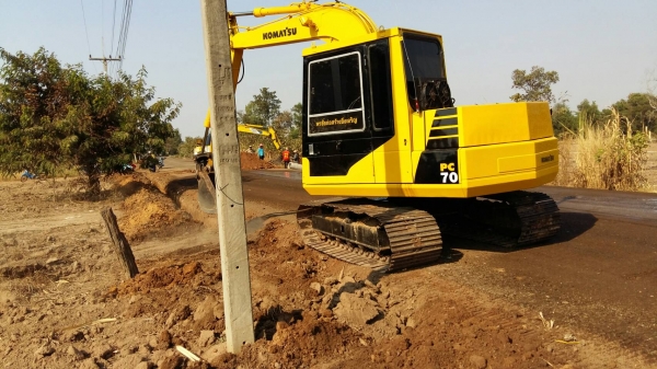 ขาย KOMATSU PC60-5