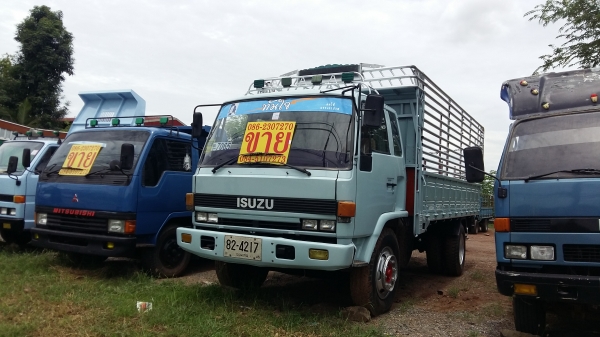 ขายหกล้อใหญ่ อีซูสุร็อกกี้ 165 แรงม้าแอร์ เพาเวอร์ สภาพสวยพร้อมใช้ ขายหกล้อใหญ่ อีซูสุร็อกกี้ 165 แรงม้าแอร์ เพาเวอร์ สภาพสวยพร้อมใช้