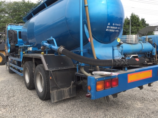 NISSAN UD CD4YL เครื่องGE13 1เพลา เฉพาะหัวแชทซีนะค่ะไม่มีแทงค์น้ำ NISSAN UD CD4YL เครื่องGE13 1เพลา เฉพาะหัวแชทซีนะค่ะไม่มีแทงค์น้ำ