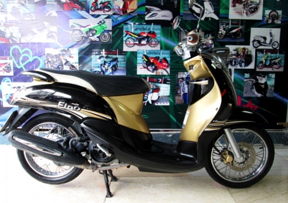 Fino คลาสสิค รุ่นขายดี สีดำนํ้าตาล รถบ้าน เครืองยนต์เดิมๆจากศูนย์ แถม 3 รายการ