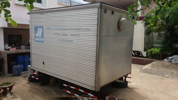 ขายตู้แห้งถูกๆใส่สี่ล้อหกล้อเล็กมีตู้สองบานกับสามบาน
