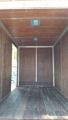 ขายตู้แห้งถูกๆใส่สี่ล้อหกล้อเล็กมีตู้สองบานกับสามบาน