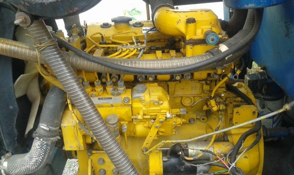 ขายรถคีบอ้อย3ล้อ เครื่อง Komstsu 4D95 รถใช้งานได้ดี ขายรถคีบอ้อย3ล้อ เครื่อง Komstsu 4D95 รถใช้งานได้ดี