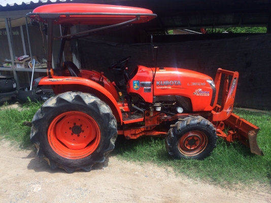 รถไถ36แรงอุปกรณ์3ชิ้น