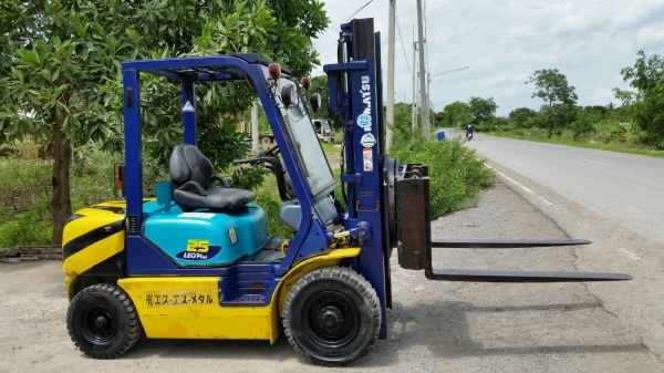 รถยกดีเซลKOMATSU FG25-14ยก2.5ตันยกสูง3เมตรงาหมูนสไลย์ได้ยางตัน4เส้นรถนอกเพิ่งนำเข้ามายังไม่เคยใช้งานในเมืองไทยเลย รถยกดีเซลKOMATSU FG25-14ยก2.5ตันยกสูง3เมตรงาหมูนสไลย์ได้ยางตัน4เส้นรถนอกเพิ่งนำเข้ามายังไม่เคยใช้งานในเมืองไทยเลย