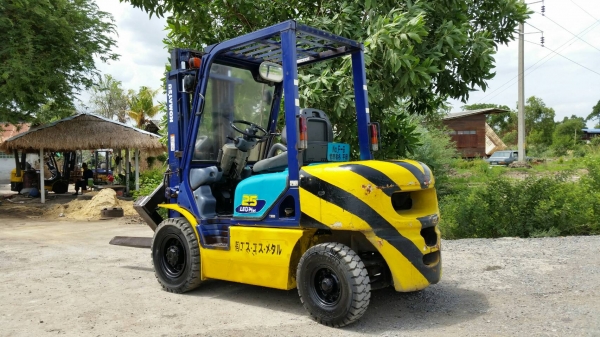 รถยกดีเซลKOMATSU FG25-14ยก2.5ตันยกสูง3เมตรงาหมูนสไลย์ได้ยางตัน4เส้นรถนอกเพิ่งนำเข้ามายังไม่เคยใช้งานในเมืองไทยเลย รถยกดีเซลKOMATSU FG25-14ยก2.5ตันยกสูง3เมตรงาหมูนสไลย์ได้ยางตัน4เส้นรถนอกเพิ่งนำเข้ามายังไม่เคยใช้งานในเมืองไทยเลย