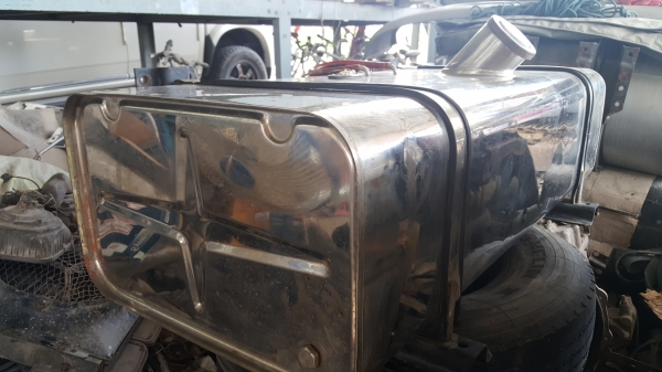 ถัง 200 ลิตร