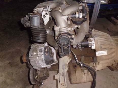 ฝาสูบและลิ้้นผีเสื้อไดร์ชาร์จBMW E36 M43