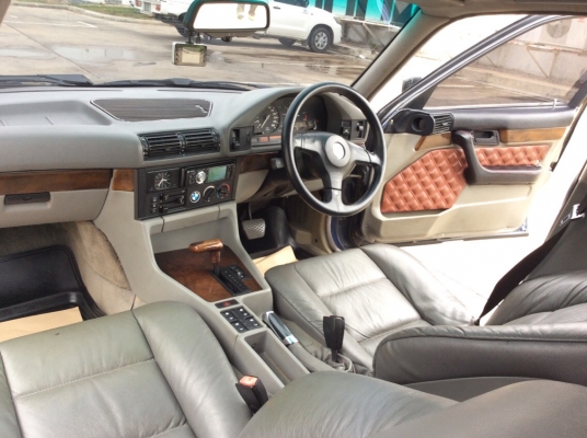 ขายรถ BMW E34 Bignoseแท้ 525i ปี95 เครื่องใหม่บล๊อกเดิม 2.5 ออโต้ ติดแก๊สLPGระบบหัวฉีด ชุดแต่งing+1 ภายในสวยทำใหม่เบาะไฟฟ้า airbag เครื่องเสียง1ชุดเพาเวอร์2ตัว+ซับ10&quot; แม็กแท้18&quot; รถแต่งสวย พร้อมใช้ครับ ภาษี60