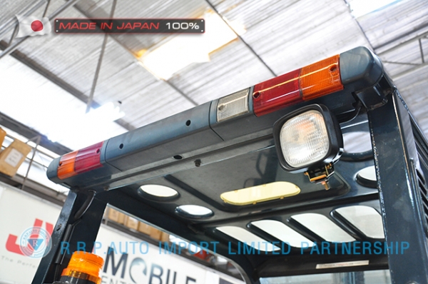 ขายรถโฟล์คลิฟท์มือสอง TOYOTA รุ่น 7FD30-18590 ราคา 495,000 บาท นำเข้าจากประเทศญี่ปุ่น 100\% ไม่เคยใช้งานในไทย