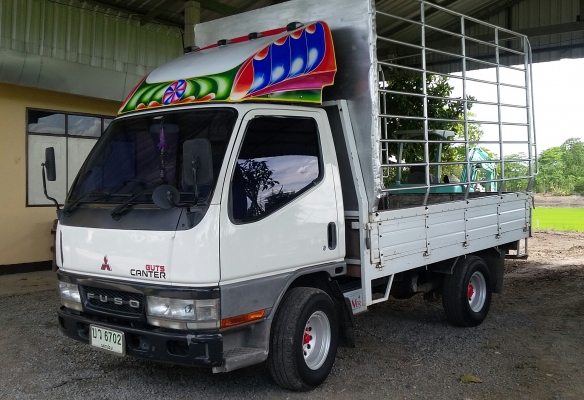 ขาย 4 ล้อป้ายเล็กไม่ติดเวลา รถห้างแท้ใช้น้อย9หมื่นกิโล แหนบหน้า-หลัง สวยๆขับสบายแอร์หนาว