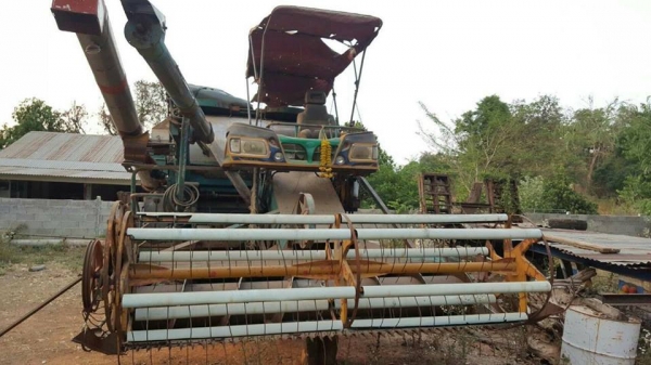 ขายรถเกี่ยวข้าว เดี่ยวทรนงค์ สภาพพร้อมใช้งาน ราคา350,000 สนใจโทร 090-8588220คุณนะ 093-3258446คุณบิว หรือเข้าดูสินค้าอื่นๆได้ที่ www.narong2truck.com หรือ www.truck.in.th/498 หรือเพจFacebook ณรงค์ ซื้อขายรถมือสอง (เว็บไซต์ส่วนตัว) หรือFacebook คุณนะ รถบรรท ขายรถเกี่ยวข้าว เดี่ยวทรนงค์ สภาพพร้อมใช้งาน ราคา350,000 สนใจโทร 090-8588220คุณนะ 093-3258446คุณบิว หรือเข้าดูสินค้าอื่นๆได้ที่ www.narong2truck.com หรือ www.truck.in.th/498 หรือเพจFacebook ณรงค์ ซื้อขายรถมือสอง (เว็บไซต์ส่วนตัว) หรือFacebook คุณนะ รถบรรท