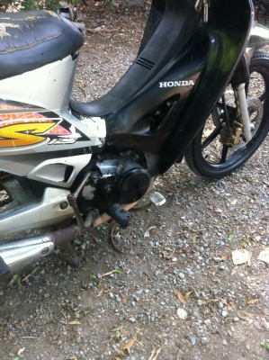 Honda wave125s สตาทมือ สนใจ0848017186
