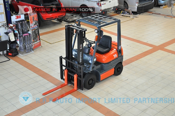 ขายรถโฟล์คลิฟท์มือสอง TOYOTA รุ่น 6FG15-12482 ราคา 185,000 บาท นำเข้าจากประเทศญี่ปุ่น 100\% ไม่เคยใช้งานในประเทศไทย