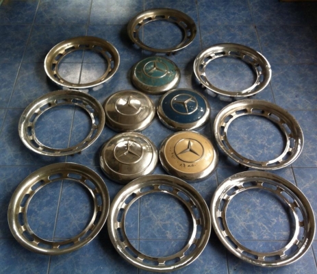 กะทะเบนซ์13" 4 อัน ฝาซาลาเปา 5 อัน และแหวนพร้อมกิ๊บ 8