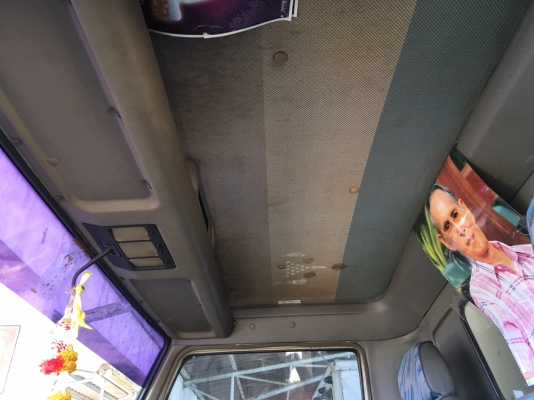 รถฮีโน่ 6 ล้อ ตู้แห้ง  FC2W  120 แรงม้า. ปี 37 - 38.  ( * มี ขาย 4 หัว. )     สนใจติดต่อ  081 - 6079515