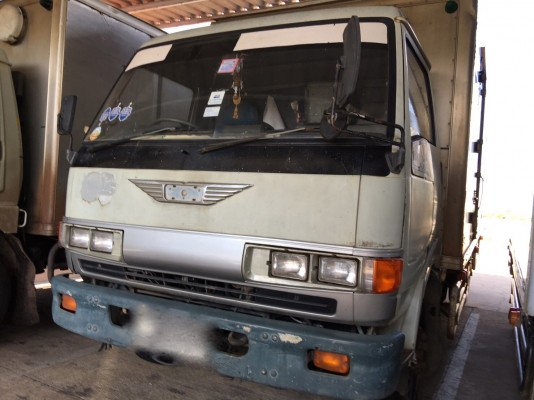 รถฮีโน่ 6 ล้อ ตู้แห้ง  FC2W  120 แรงม้า. ปี 37 - 38.  ( * มี ขาย 4 หัว. )     สนใจติดต่อ  081 - 6079515