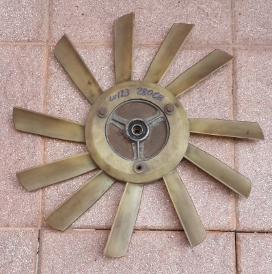 พัดลมBENZ-W123-ราคา2000฿