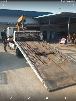 รถสไลท์ 175 แรง พร้อมเครน 3.5 ตัน  พร้อมใช้งาน  ราคา  720,000 บาท