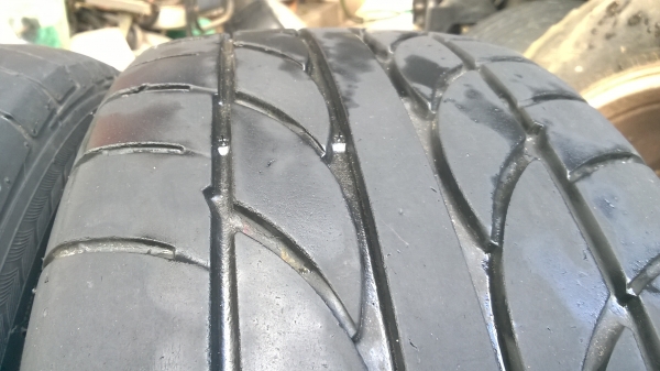 ยาง achilles 225/45R18 ปี12 ดอกหนาๆ