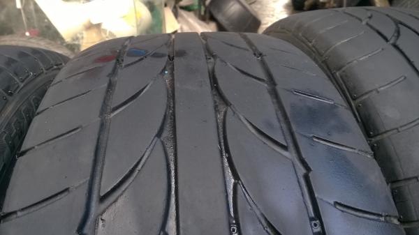 ยาง achilles 225/45R18 ปี12 ดอกหนาๆ
