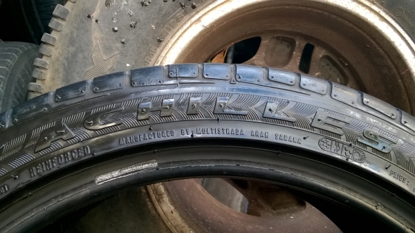 ยาง achilles 225/45R18 ปี12 ดอกหนาๆ