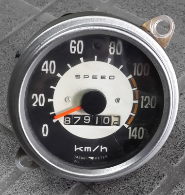 จี๊ปมิตซู - 1500฿