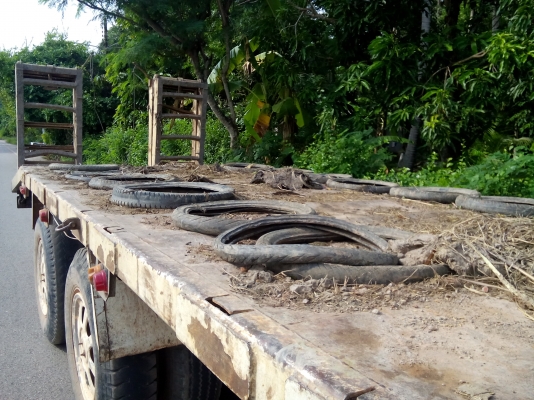 ด่วนนาทีทอง 10ล้ออีโน่ KT925. สภาพสวย เดิมๆ  เพลาเดียว/พร้อมใช้งาน  เล่มติดมือ...