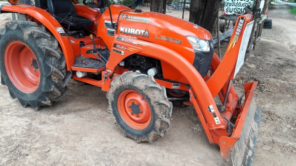 ขายรถไถL3608ใบมีดผาลบุก4ไหม่พร้อมใช้ครับ ขายรถไถL3608ใบมีดผาลบุก4ไหม่พร้อมใช้ครับ