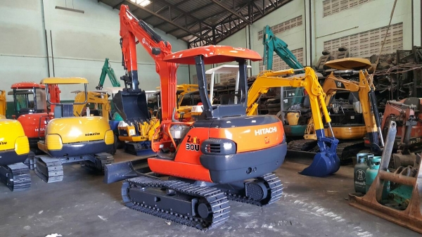 ขาย รถขุด HITACHI รุ่น EX30-2- มือสองญี่ปุ่น แทรกเหล็กสวย แน่นทุกส่วน มีไลน์ใส่ หัวเจาะได้ เครื่องยนต์ 4สูบ สวย พร้อมใช้งาน มือถือ/LINE ID: 0818753444