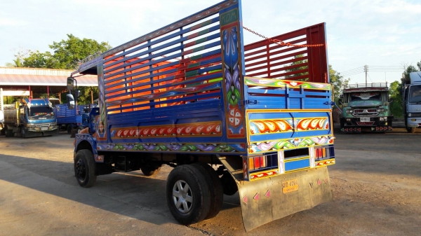 ขายบรรทุก6ล้อ(อีแต๋น)