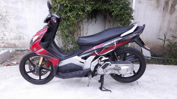 ขาย yamaha นูโน MX เครื่องยนต์ปกติ ท่อดังนิดหน่อย ระบไฟฟฟ้าใช้งานได้ปกติ  ล้อแม็ก ยางหน้า หลัง ไม่โลน ชุดสีมีรอยบ้างตามการใช้งาน ใส่ปั้มเบรคแต่ง โช๊คหน้าแต่ง ทะเบียนไม่ขาดต่อ ใบภาษี พรบ. ชุดโอนครับ รุอยุ่แถว ถนน สรงประภา ดอนเมือง กรุงเทพ  เบอ 0891123302