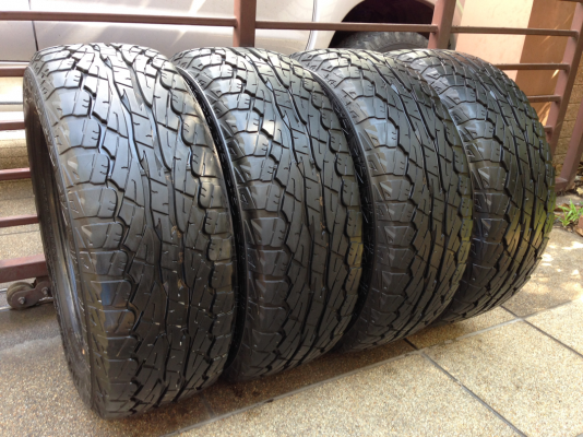 ยาง FALKEN Wildpeak 265 60 18 ปลายปี14 ดอกเต็ม ใช้ยาว