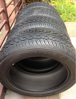 ยาง Yokohama Parada 265 50 20 กลางปี15 ดอกเต็ม ไม่มีปะ ราคาไม่แพง