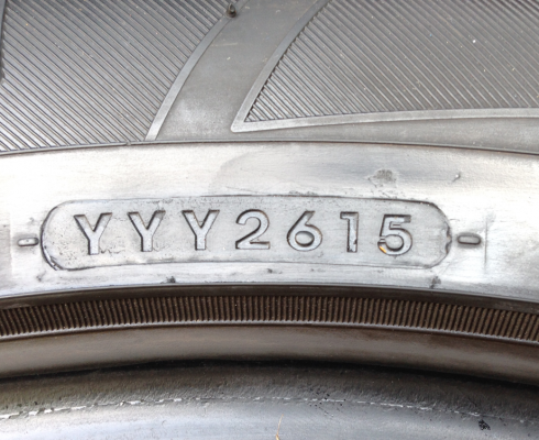 ยาง Yokohama Parada 265 50 20 กลางปี15 ดอกเต็ม ไม่มีปะ ราคาไม่แพง