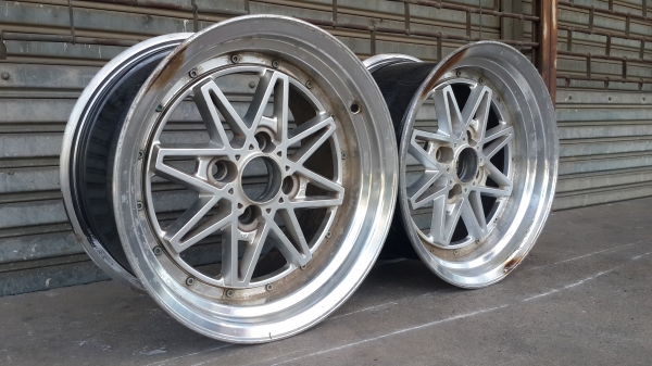 Work Equip03 4/100 15x8 et20 มีคู่เดียว