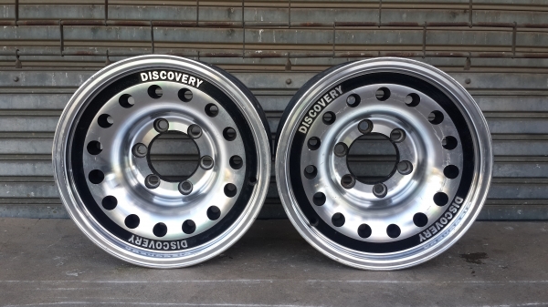 ล้อญี่ปุ่น Discovery ขอบ 15 6รู กว้าง 7.5 ออฟ 0 มีคู่เดียว
