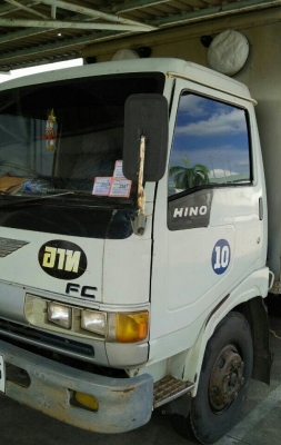หกล้อ ฮีโน่ FC2W120ซุปเปอร์เสีย ตู้แห้ง ช่วงยาว 5.50ม สภาพดีสวยเดิมๆพร้อมใช้งาน ทะเบียนพร้อมโอน