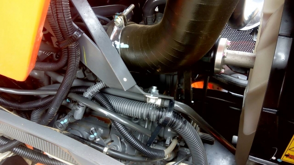 ขายรถไถคูโบต้า  KUBOTA   L 3608SP พร้อมชุดใบมีดดันหน้าคานล่าง  ผาน 5X22