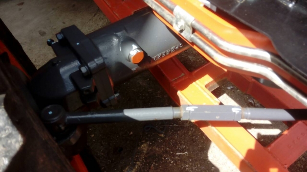 ขายรถไถคูโบต้า  KUBOTA   L 3608SP พร้อมชุดใบมีดดันหน้าคานล่าง  ผาน 5X22